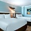 Winter the Dolphin's Beach Club, Ascend Hotel Collection