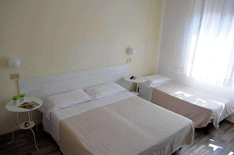Hotel Cecile