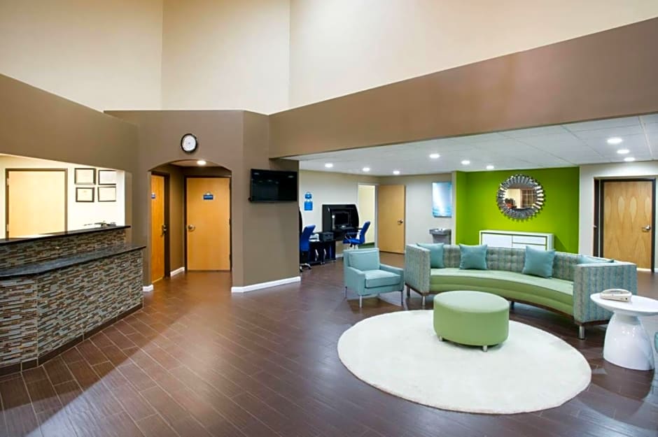 Days Inn & Suites by Wyndham Cherry Hill - Philadelphia