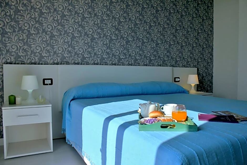 Photo 1 of 3 of Standard 1 Double Bed or 2 Beds