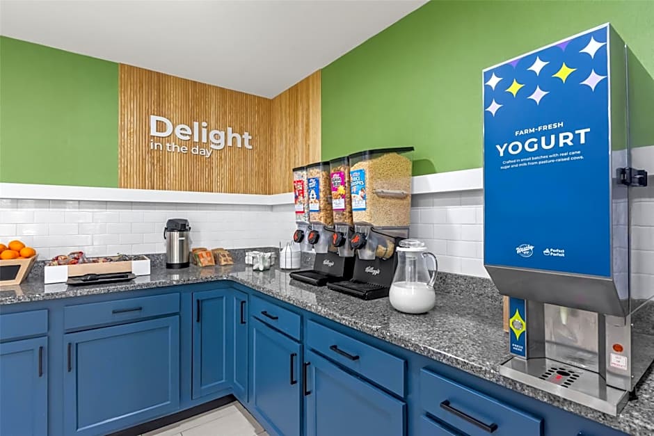 Spark by Hilton Lexington Hamburg