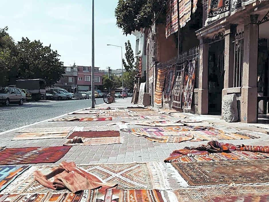 ARİSTONİCUS BUTİK HOTEL