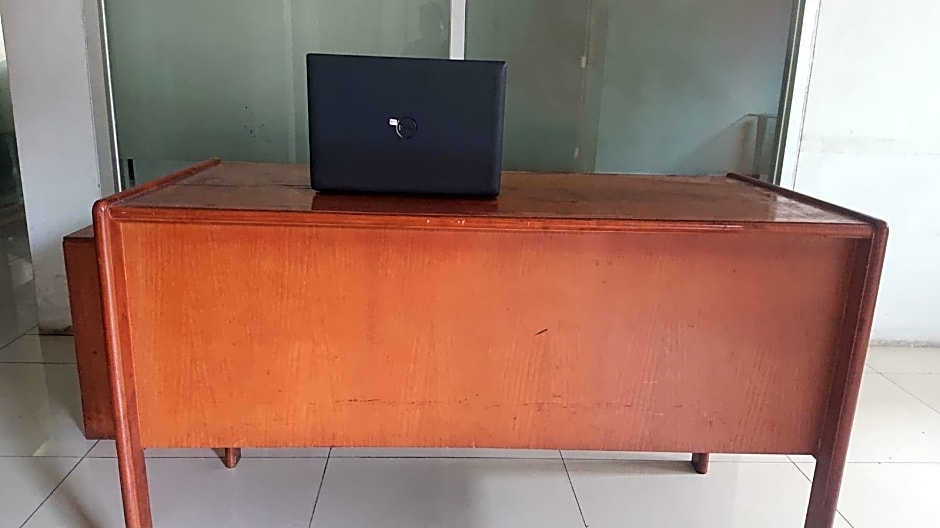 Collection O 93386 Apartemen Grand Sentraland by Mira