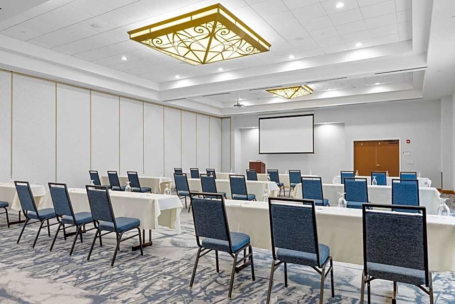Hilton Garden Inn Auburn