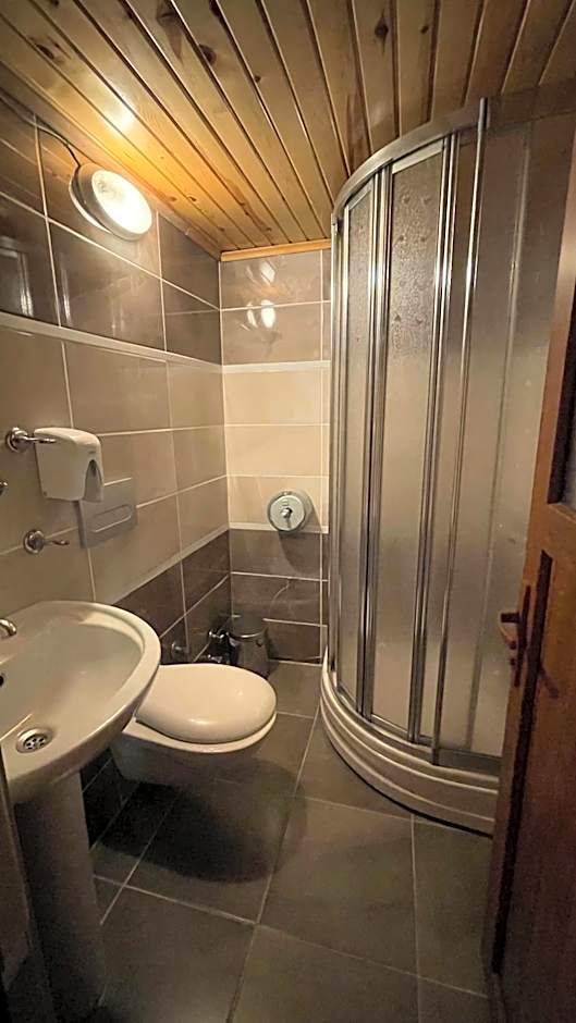 Ozkan Otel