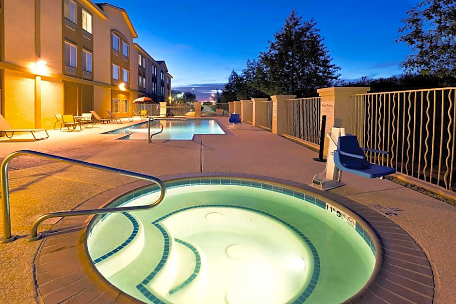 Holiday Inn Express Hotel & Suites Casa Grande By IHG