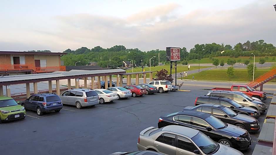 Red Carpet Inn - Blacksburg