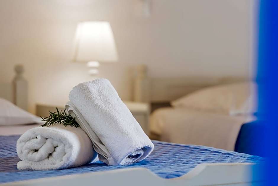 Sunflower Apartments & Studios