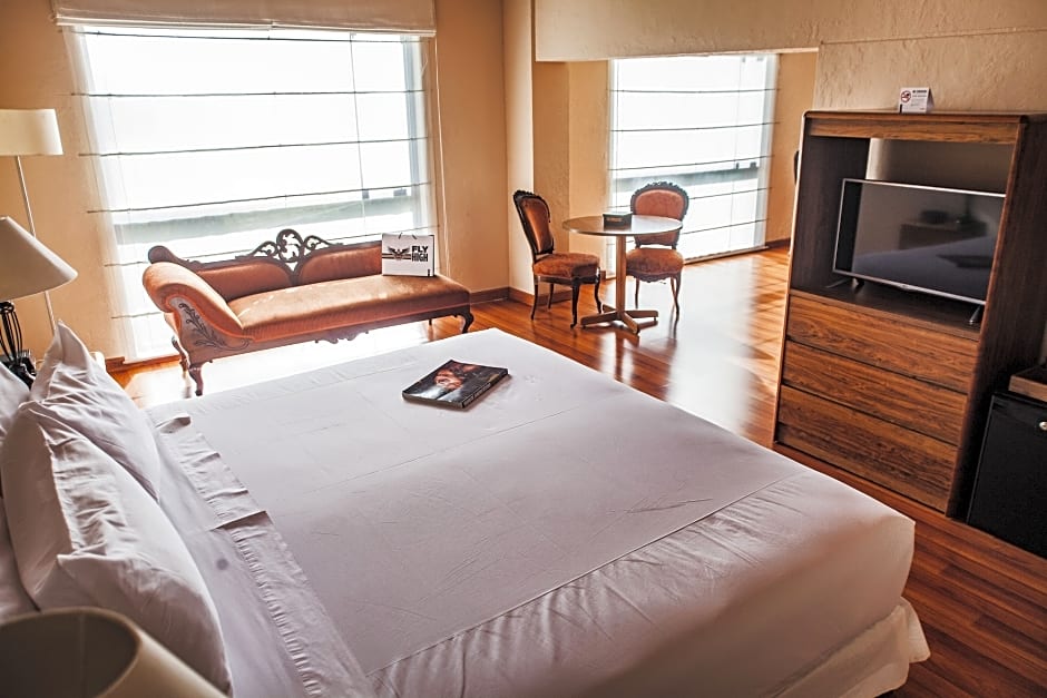 BTH Hotel Arequipa Lake