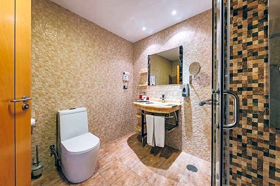 Photo 1 of 6 of Junior Suite, Pool / Sea View