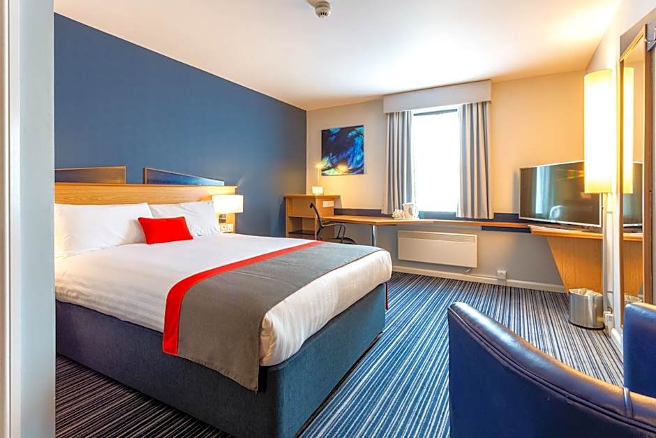 Holiday Inn Express Perth By IHG