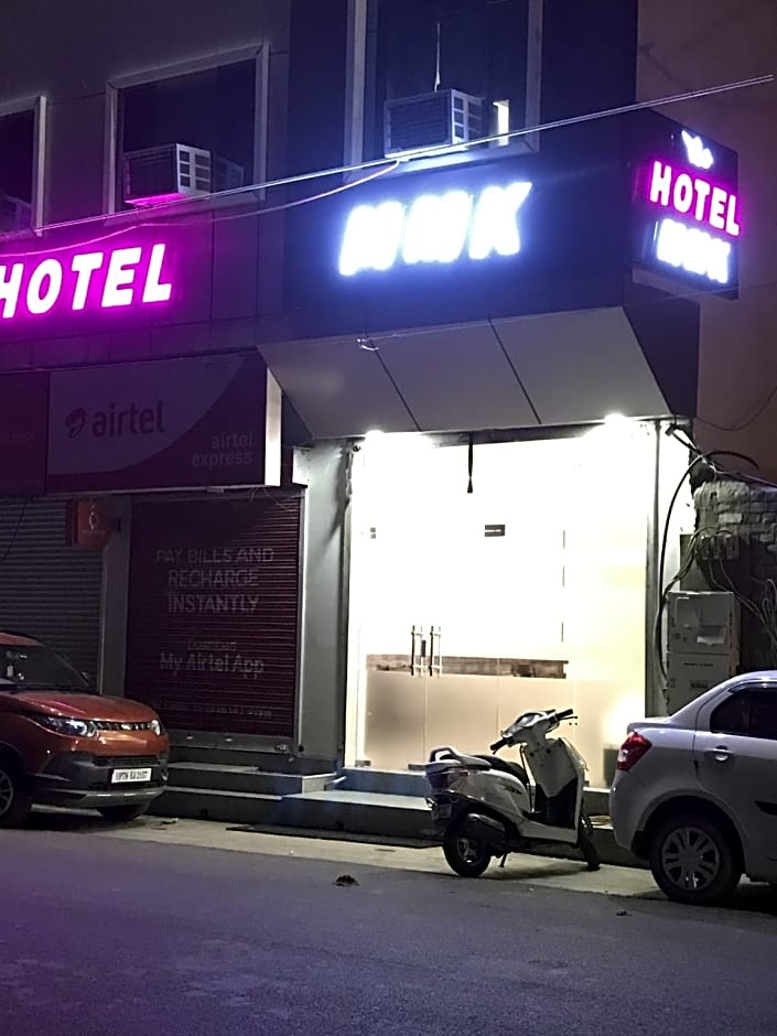 Hotel MMK