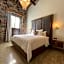 Milo Collection Hotel