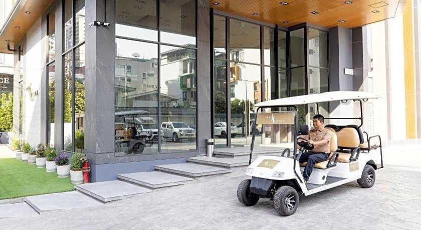 Pure Eleven Hotel Bangkok