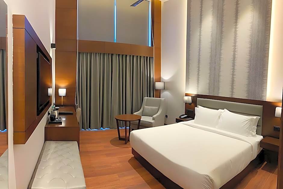 Rosefinch Sarovar Portico Bhimtal