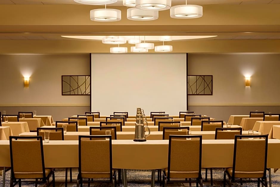 Embassy Suites by Hilton Boston Waltham