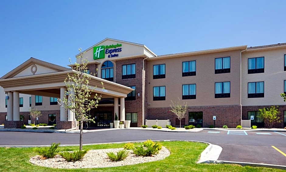 Holiday Inn Express Hotel and Suites Mason City