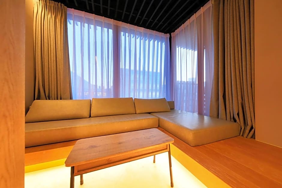 Amanecer Hotel