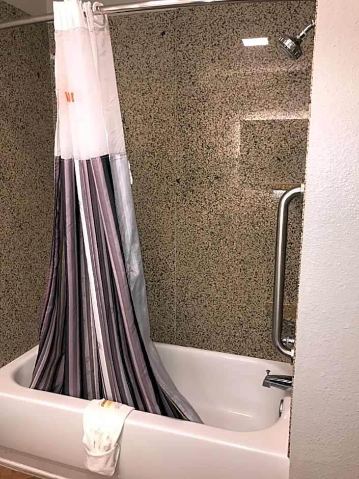La Quinta Inn & Suites by Wyndham Abilene Mall