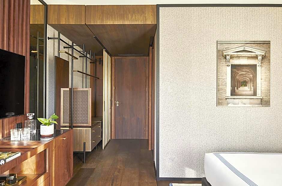 Thompson Madrid, by Hyatt