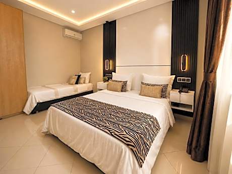 Triple Room