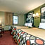 Super 8 by Wyndham Red Wing