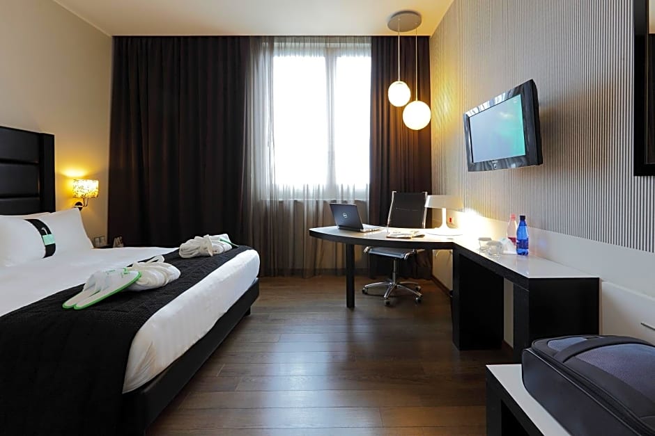 Holiday Inn Genoa City By IHG