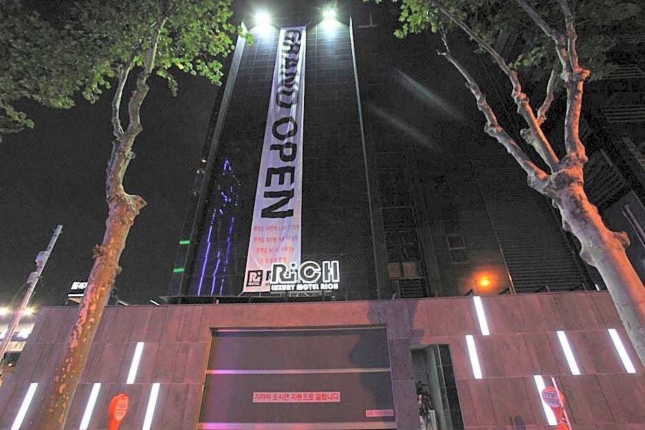 Richi Hotel