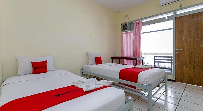 OYO 1289 Cbr Residence