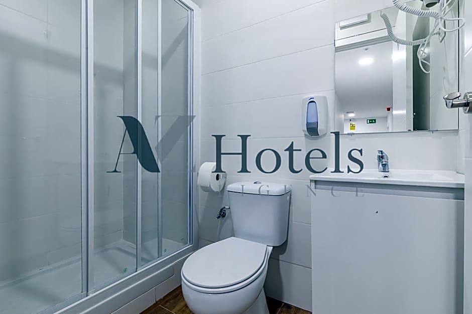 AYZ Luis Cabrera-Auto check-in property