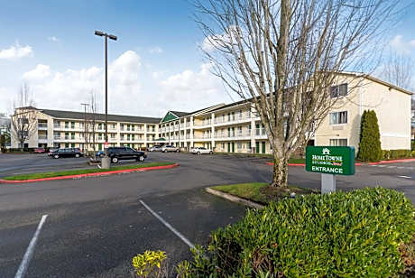 HomeTowne Studios Seattle - Kent/Des Moines