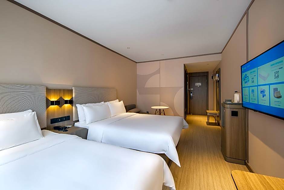 Hanting Hotel Ji'nan Quancheng Square