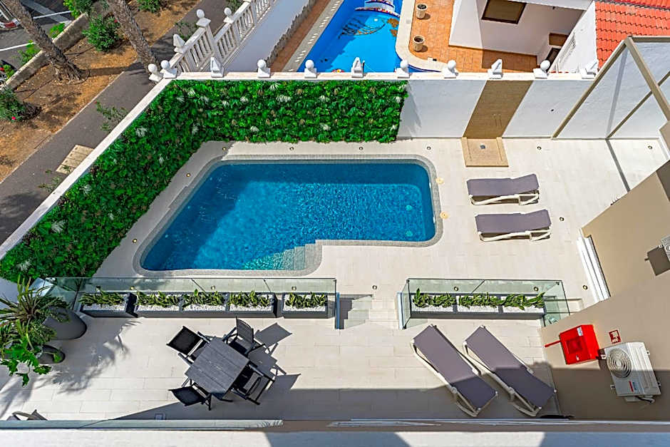 BAL Apartments Adults Only