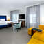 Hampton Inn By Hilton and Suites Clearwater Beach