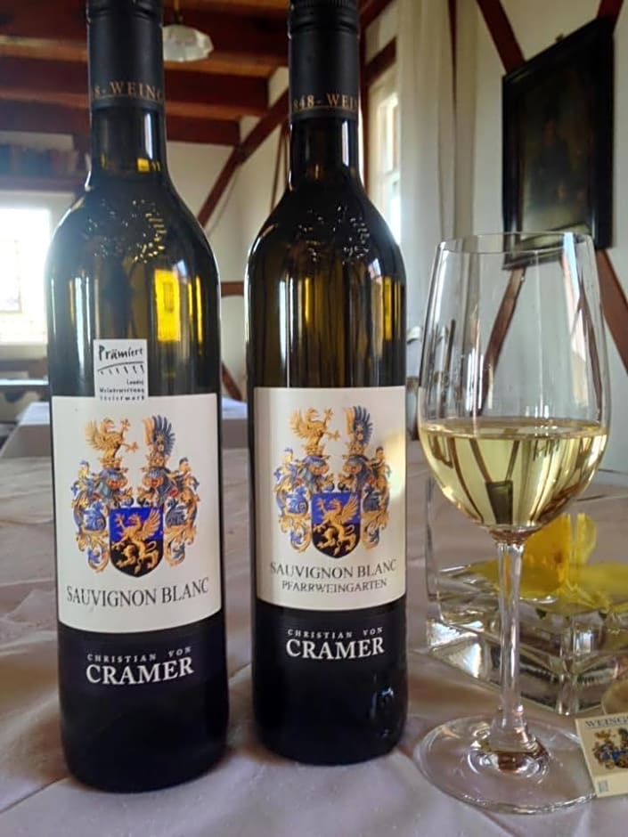 Weingut Albert, Familie Cramer