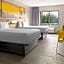Days Inn & Suites by Wyndham Albany