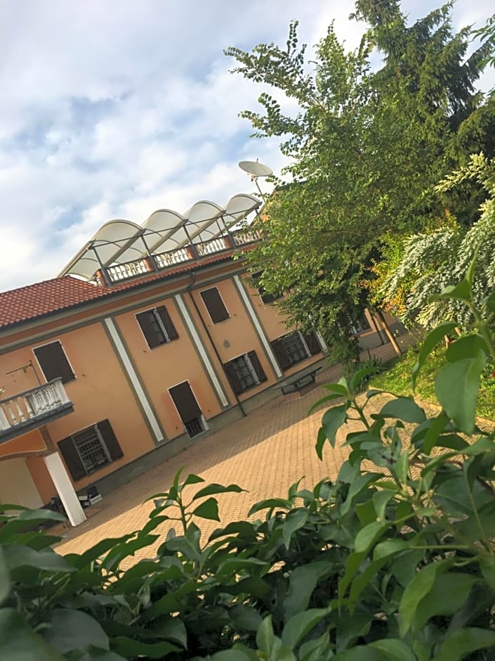 Rossella alla Villarella dei Tulipani