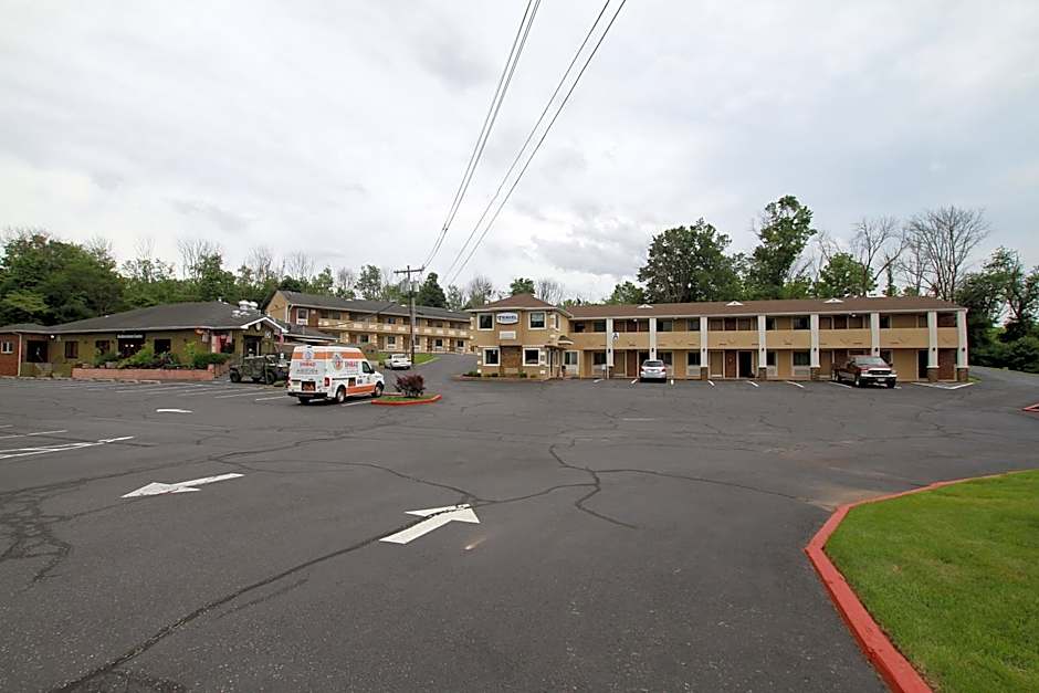 Travel Inn & Suites Flemington