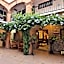 Hotel Casa de Vino