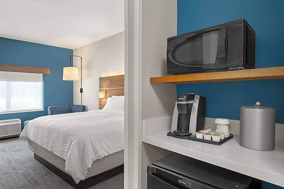 Holiday Inn Express & Suites West Melbourne By IHG