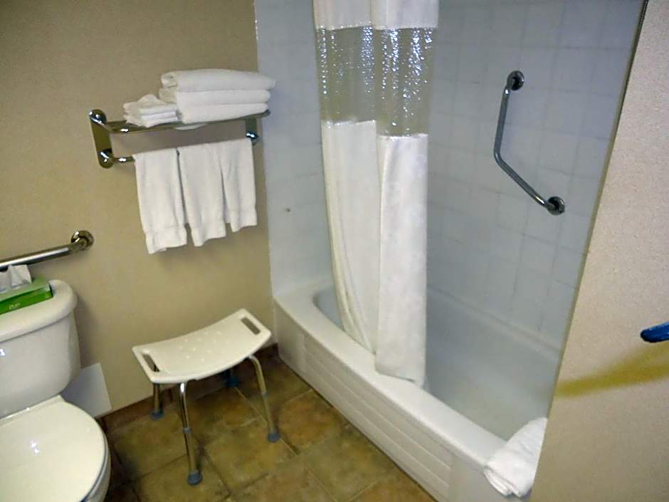 Ramada by Wyndham Trenton