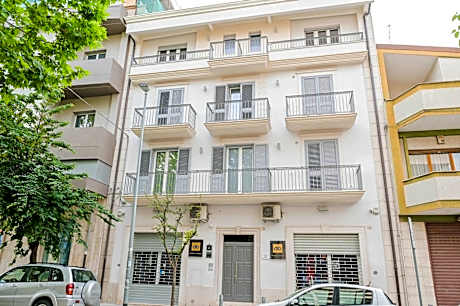 HABITAT- Apartments&Rooms