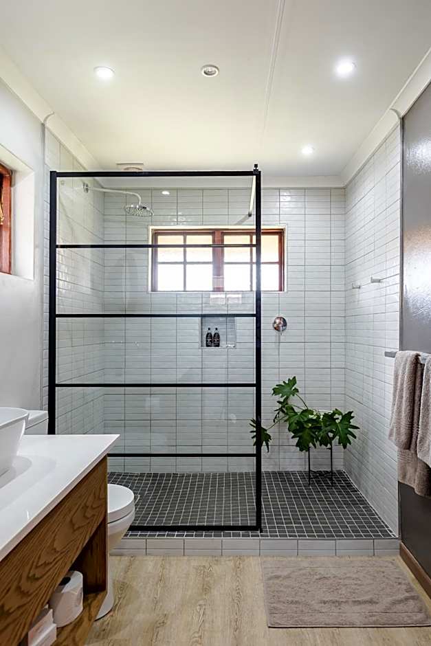 Hippo Hollow Country Estate