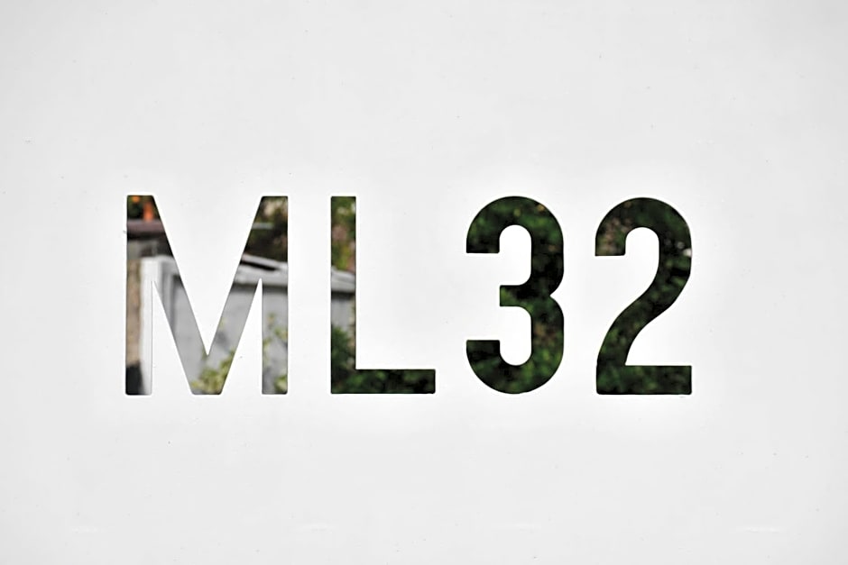 ML32