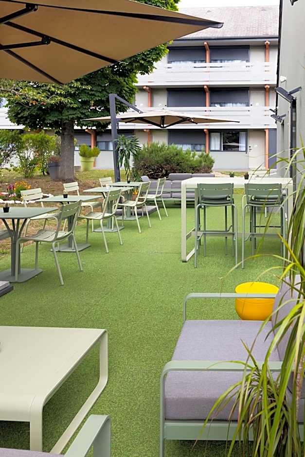 Campanile Nature - Taverny