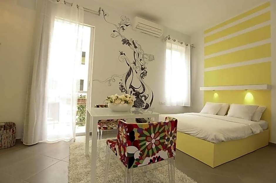 1926 Designed ApartHotel