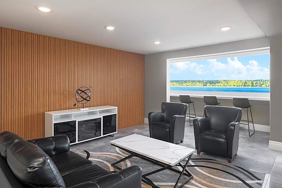 Anchor Inn & Suites, BW Signature Collection