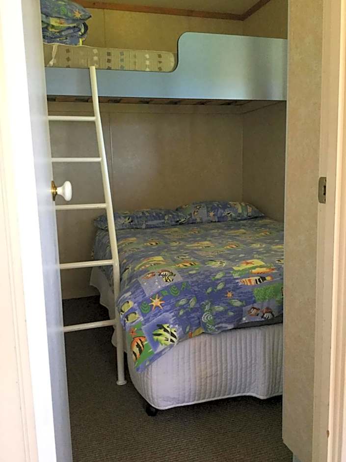 Riviera Caravan Park