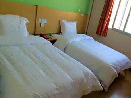 7 Days - Zizhu Twin Room