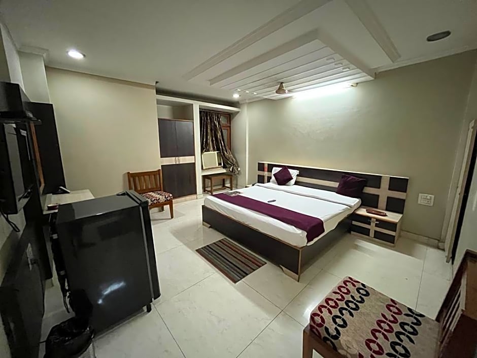 HOTEL ANAND